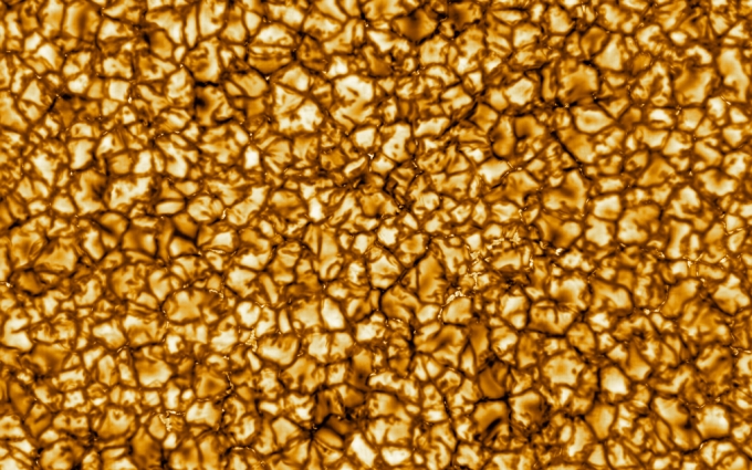 Ученые получили уникальную фотографию Солнца - потрясающее открытие (1)