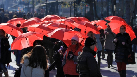 Сьогодні - Марш червоних парасольок | ONLINE.UA