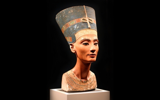 Нефертити, XVIII династия, скульптор Тутмос