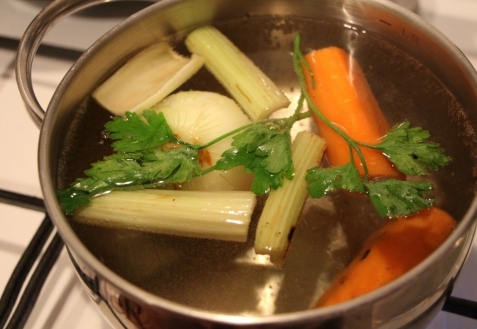 Как варить овощной бульон