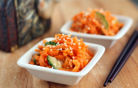 Рецепт - Острый салат из моркови